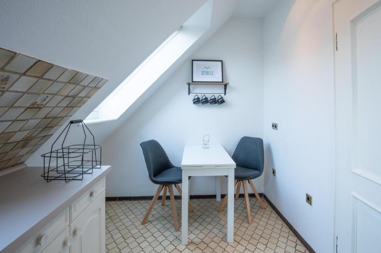Kuestenkoje Husum  Luaran gambar